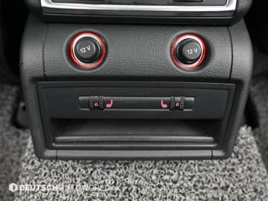 Q7