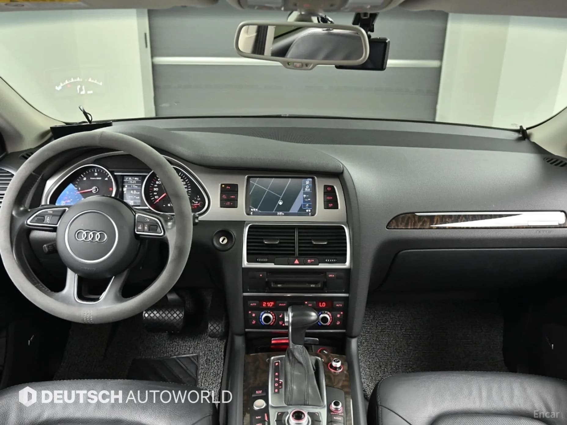 Q7