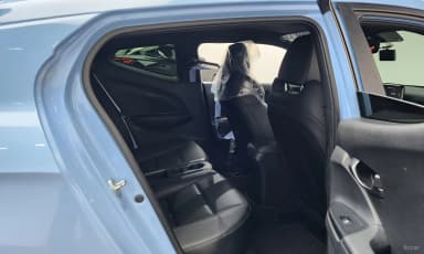 Veloster (JS)