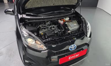 Prius C