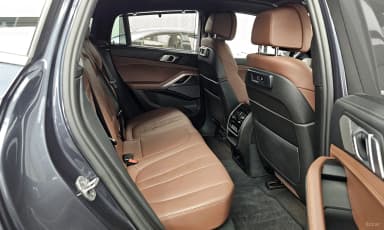 X6 (G06)