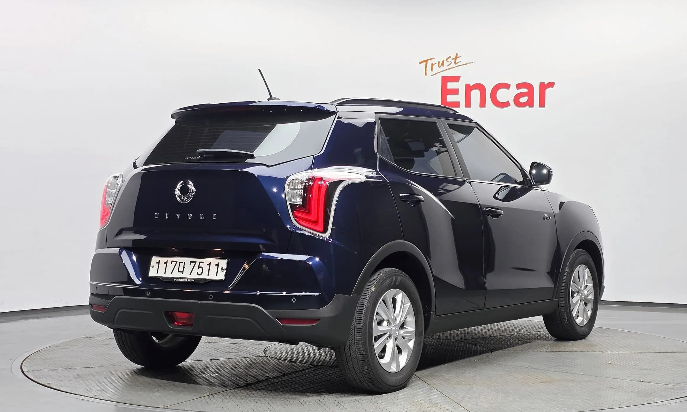 Berry New Tivoli