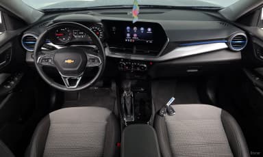 Trax Crossover