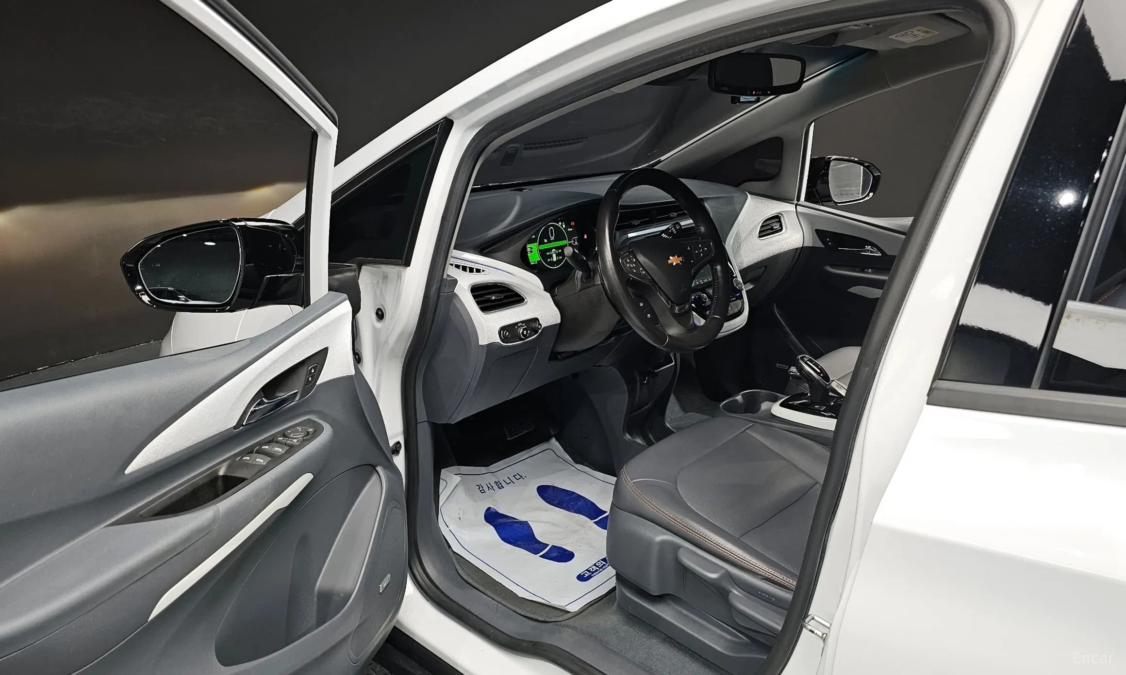 Bolt EV
