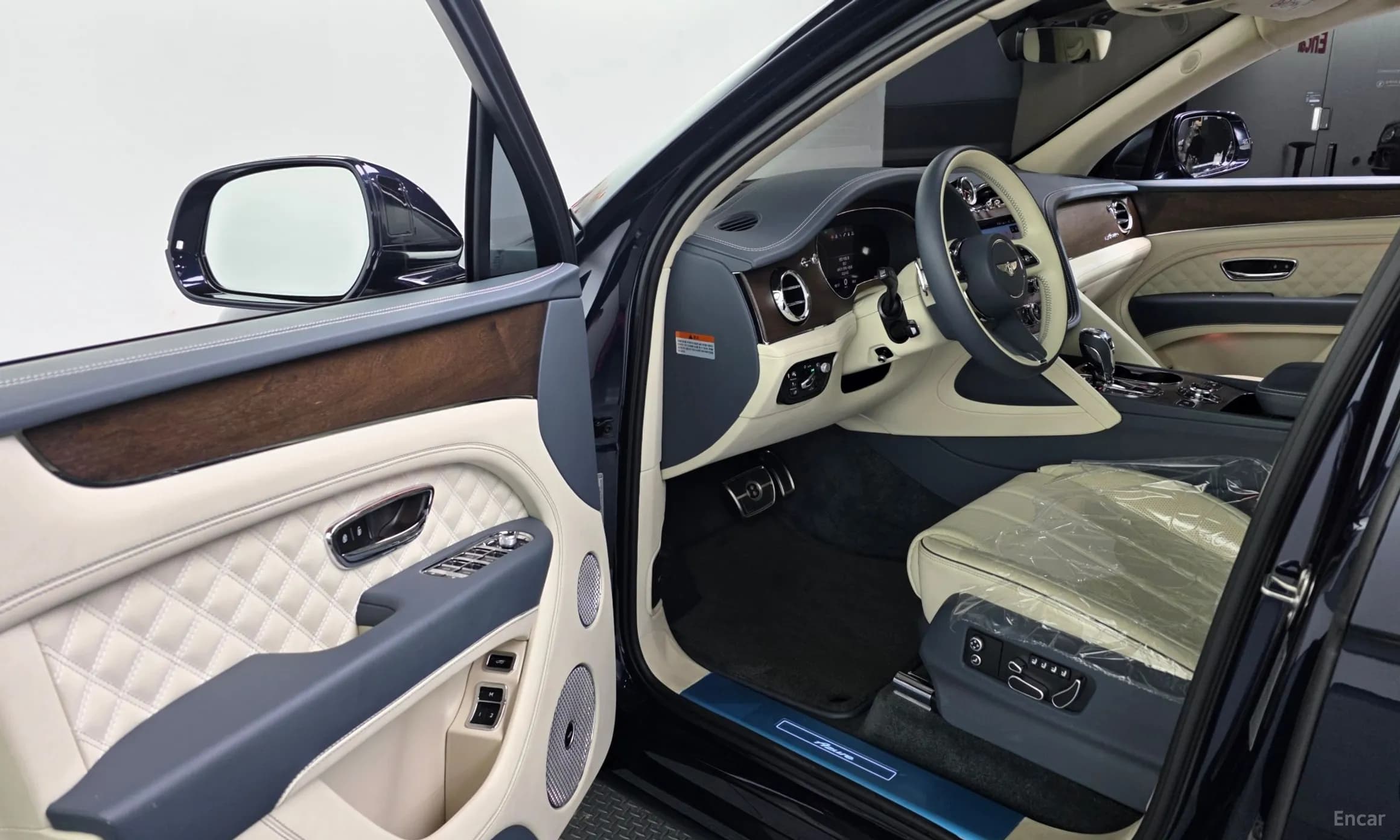 Bentayga