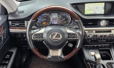 New ES300h