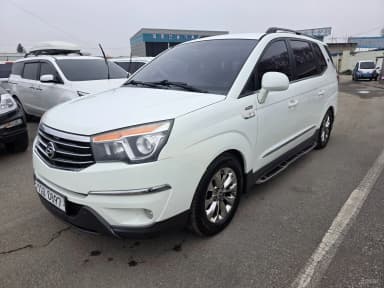 Korando Turismo