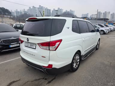 Korando Turismo
