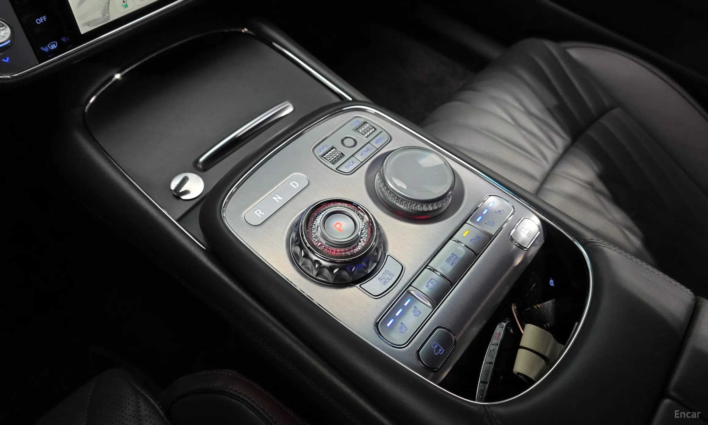 G90 (RS4)