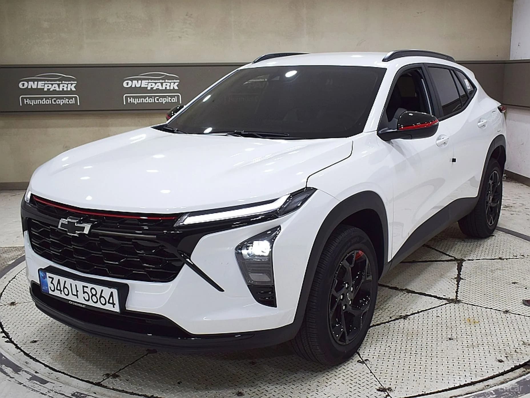 Trax Crossover