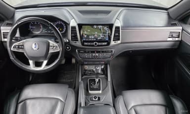 Rexton Sports Khan