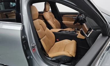 S90