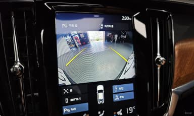 S90