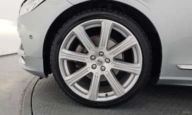 S90