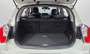 Berry New Tivoli