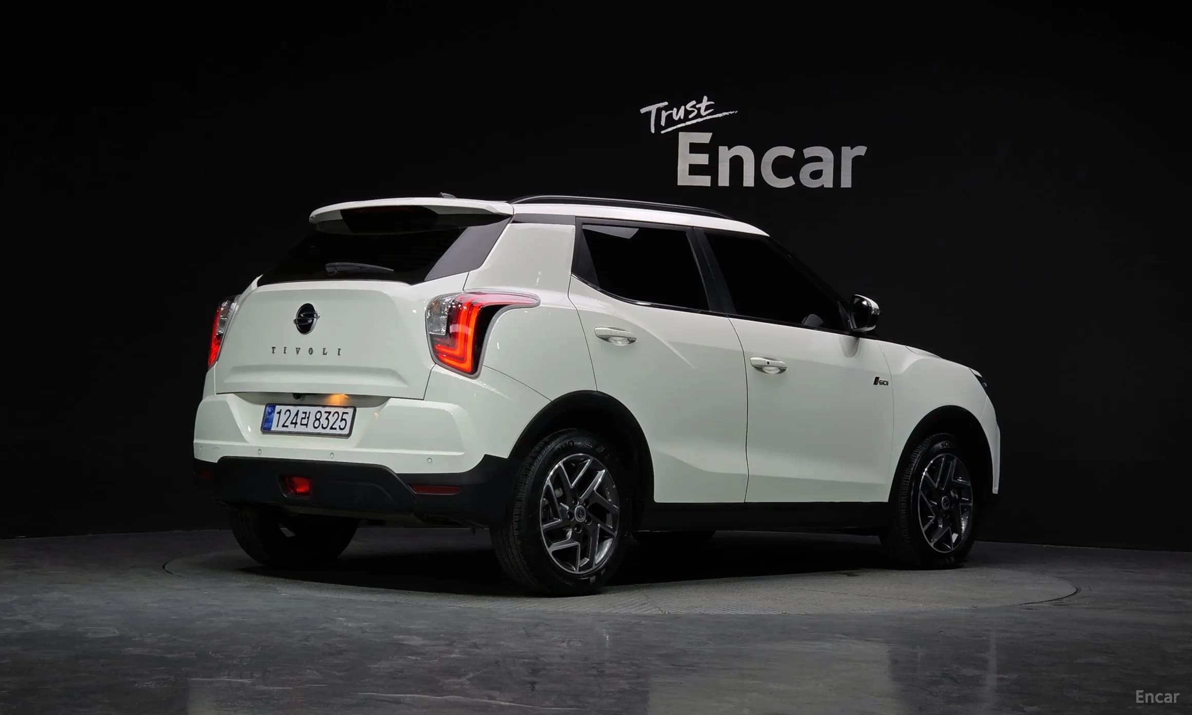 Berry New Tivoli
