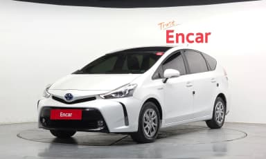 Prius V
