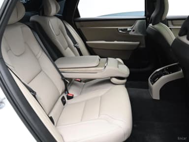 S90
