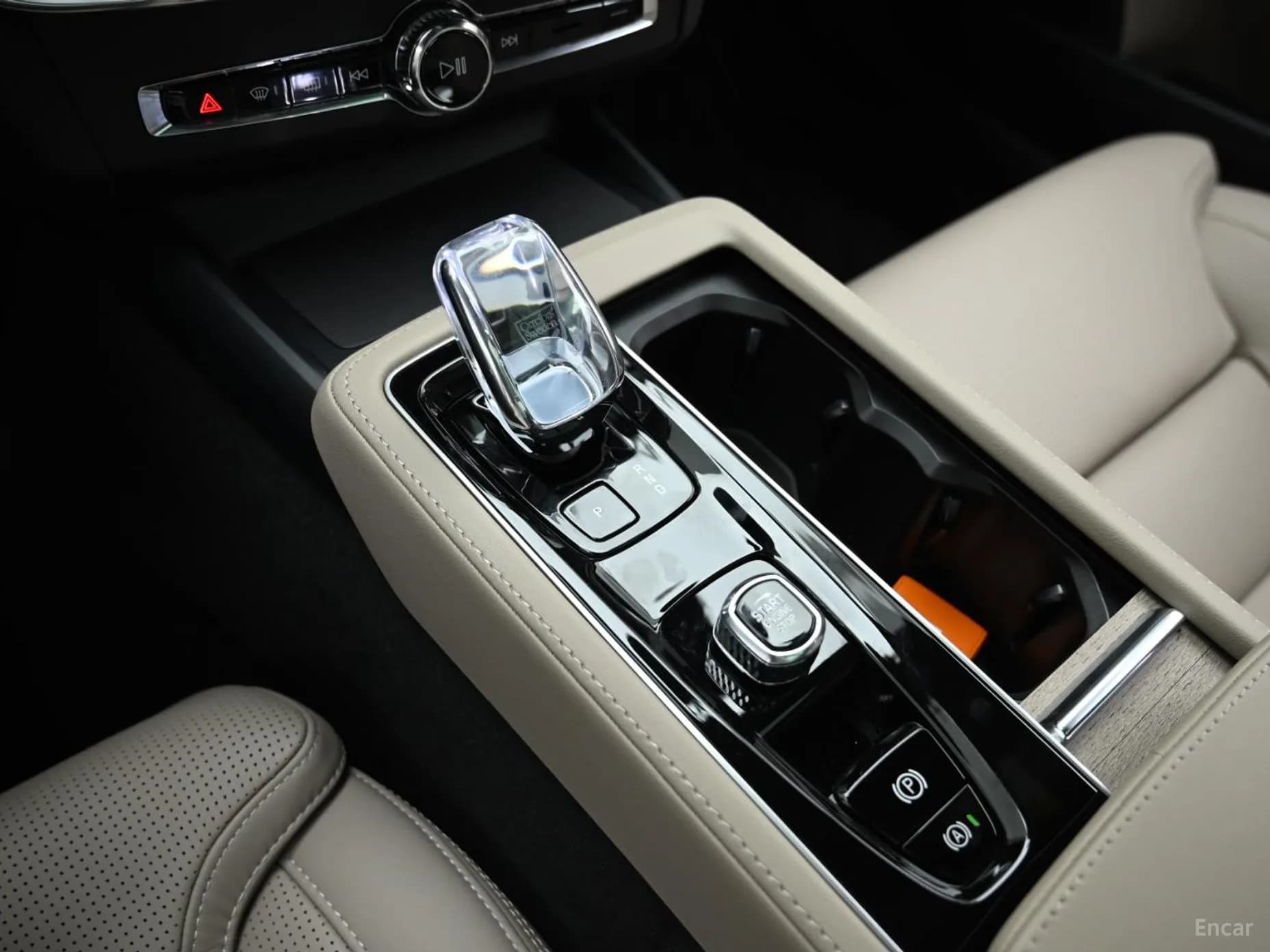 S90