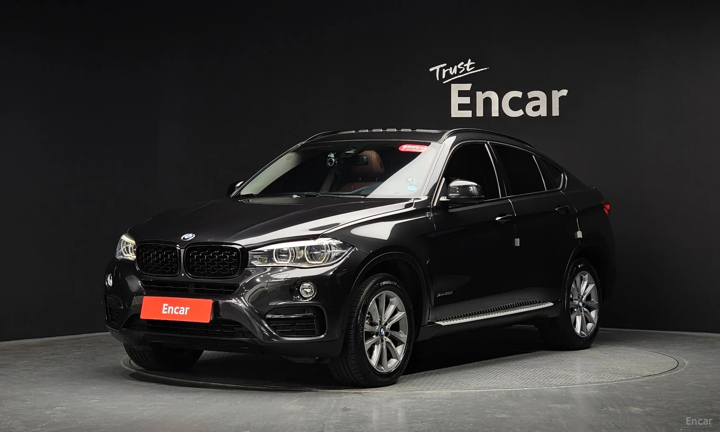 X6 (F16)