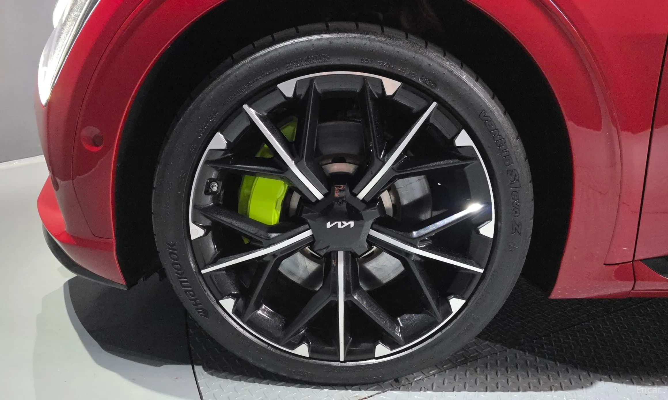 EV6