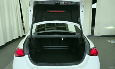 E-Class W214