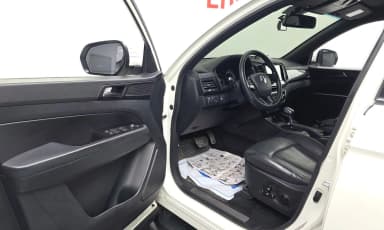Rexton Sports Khan
