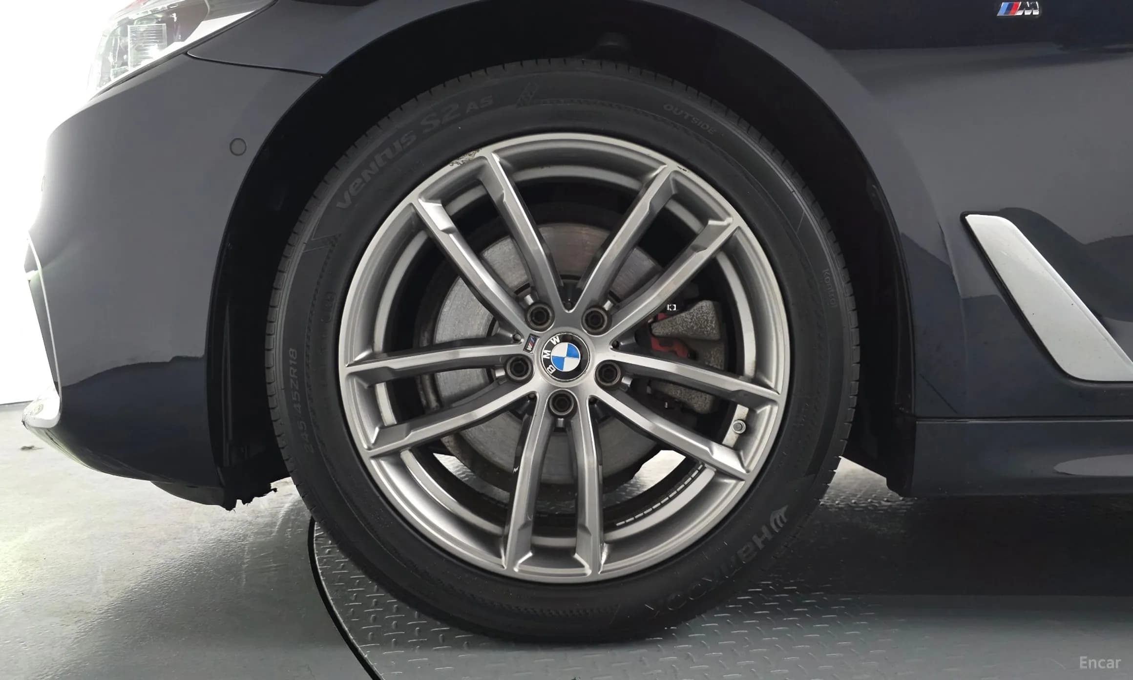 5 Series (G30)