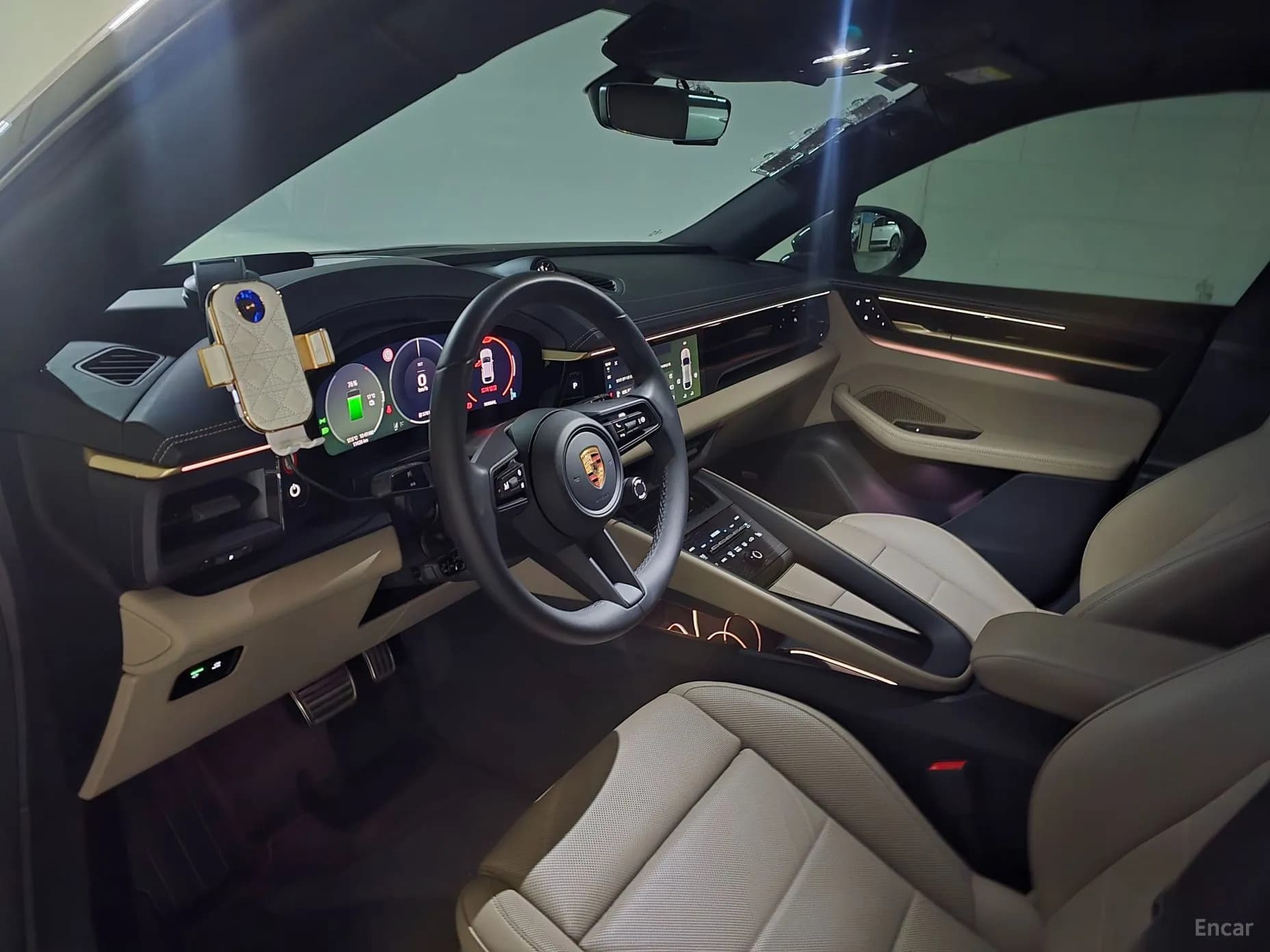 Macan EV