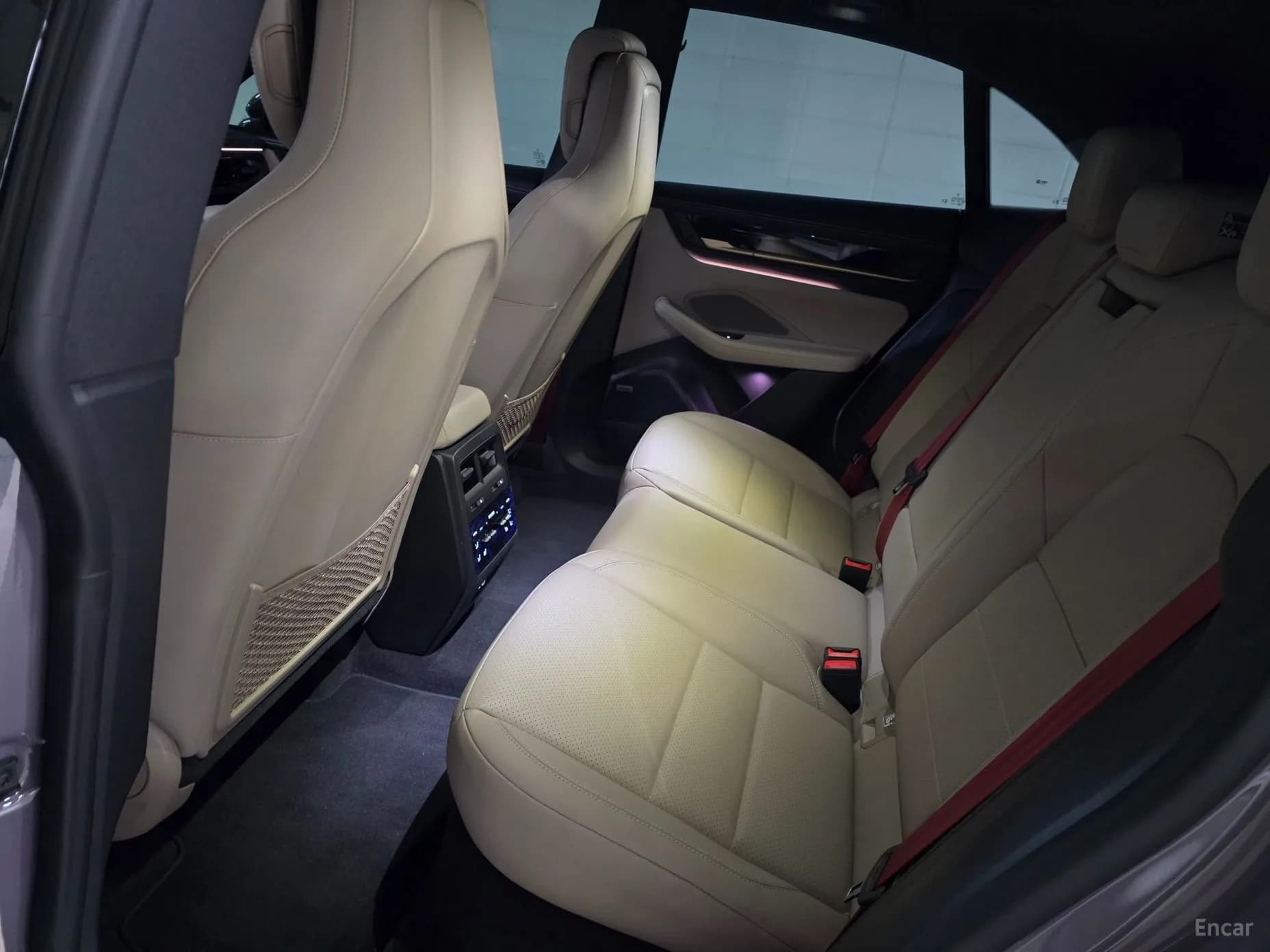 Macan EV