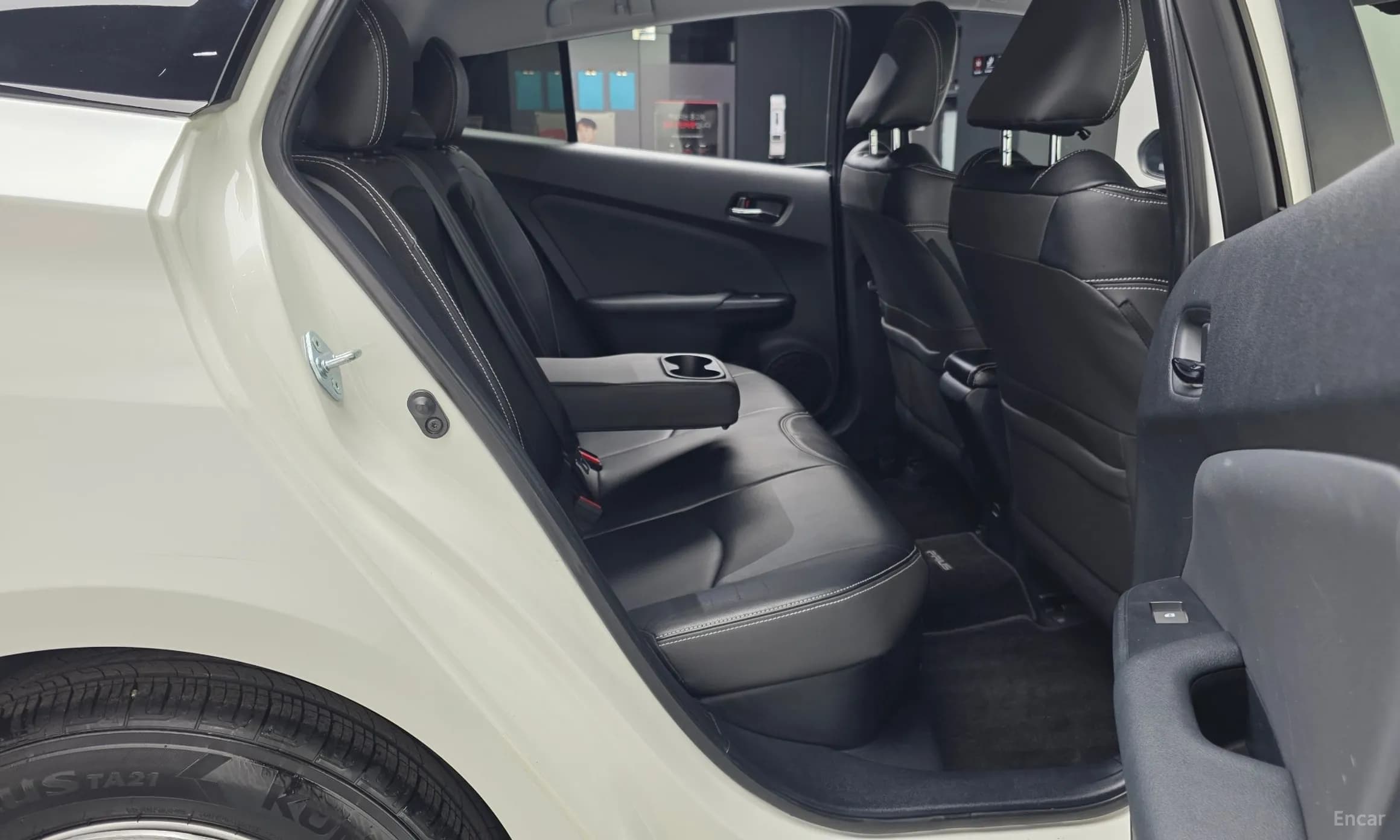 Prius 4th Generation