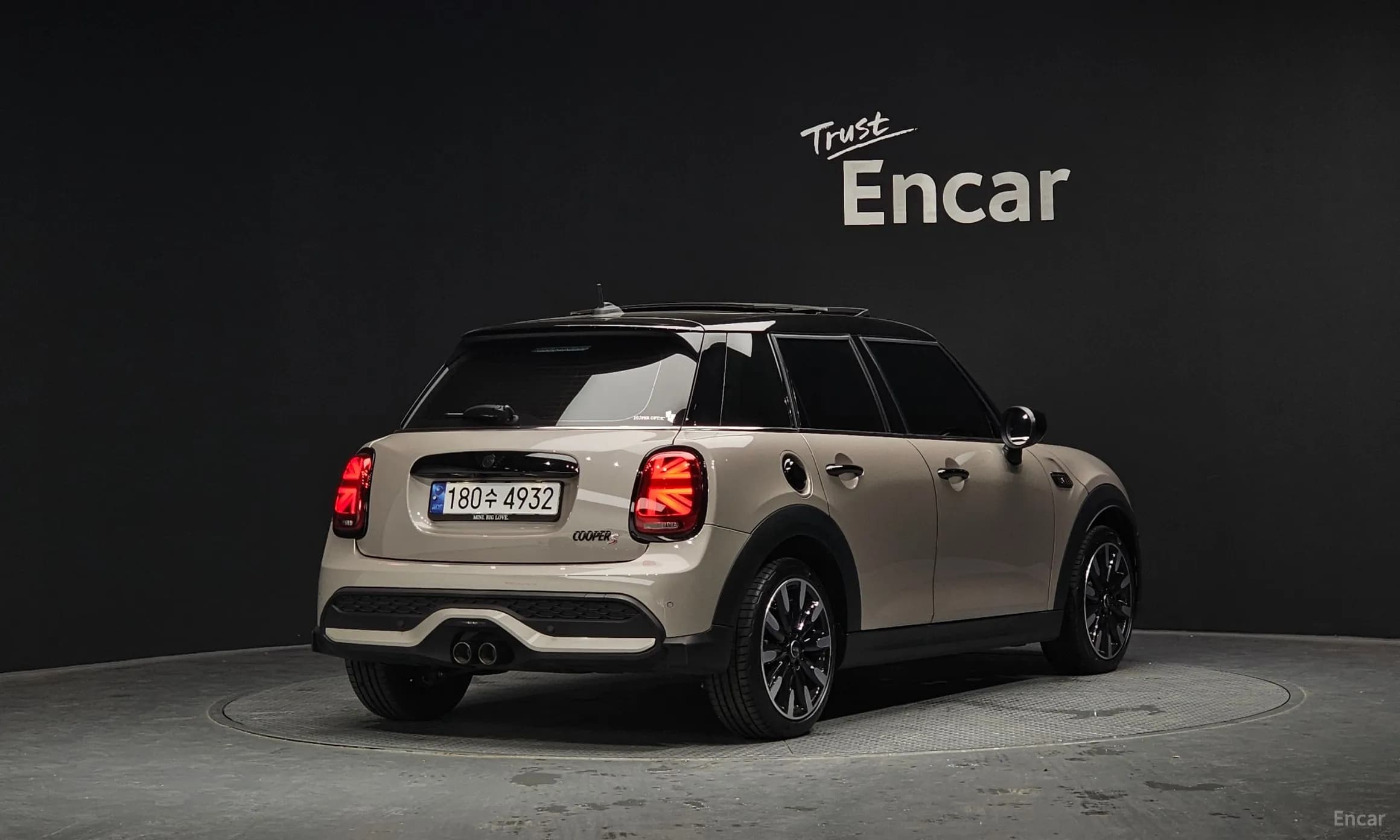 Cooper S