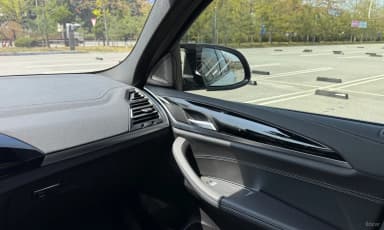 X4 (G02)
