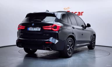 X3 (G01)
