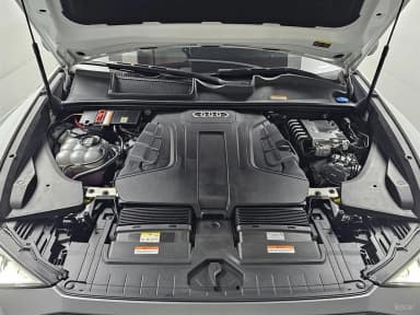 Q8 (4M)