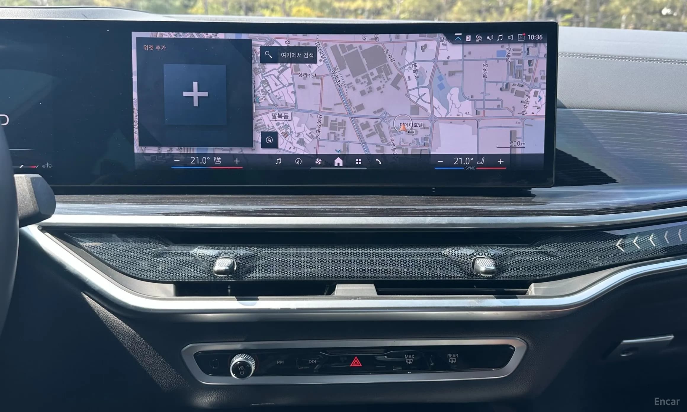 X6 (G06)