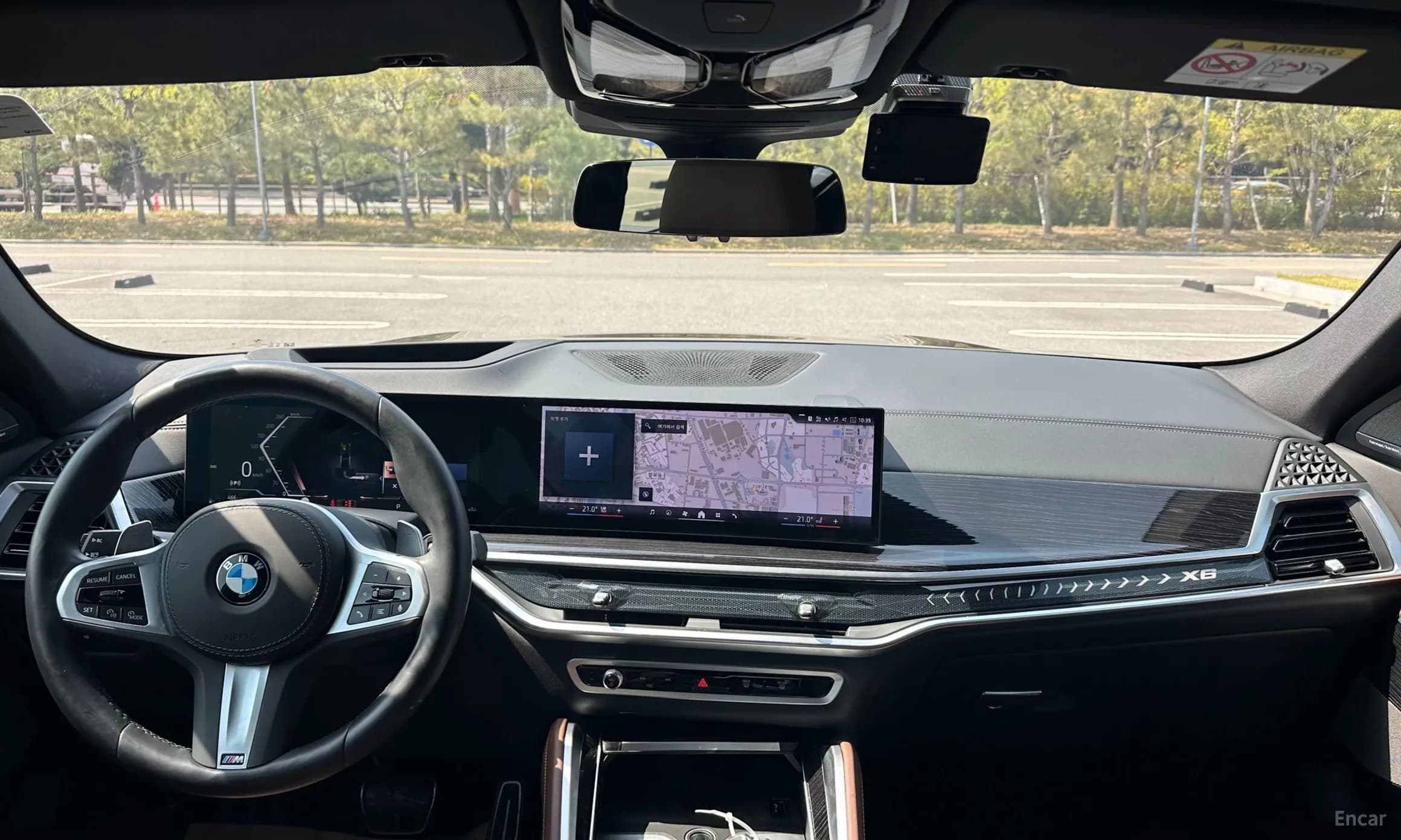 X6 (G06)