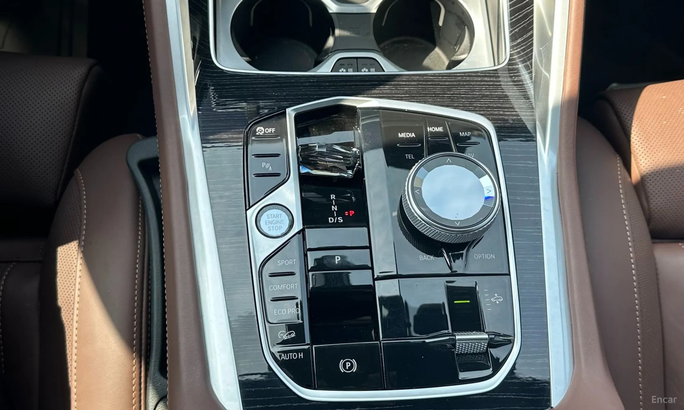 X6 (G06)