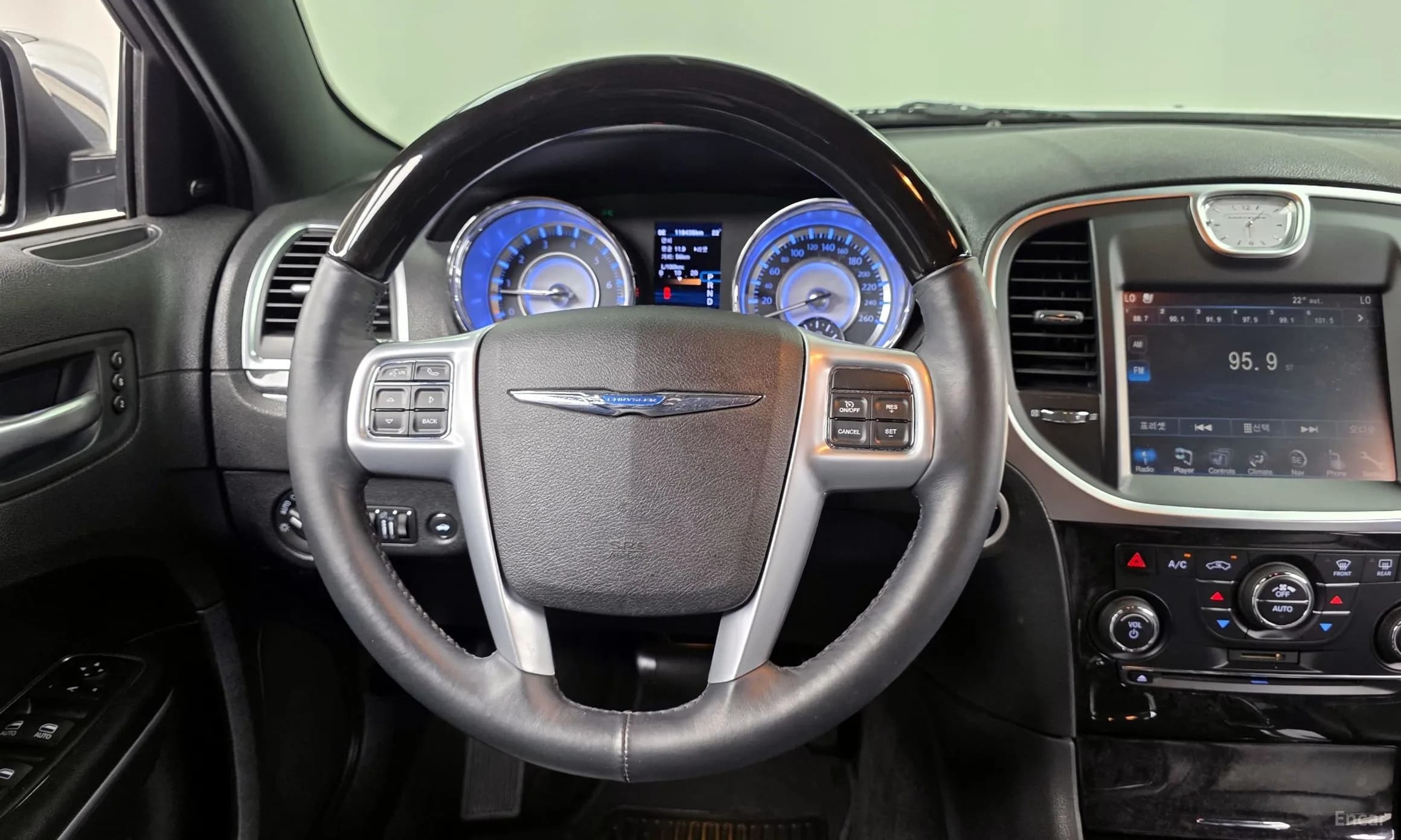 The New 300C