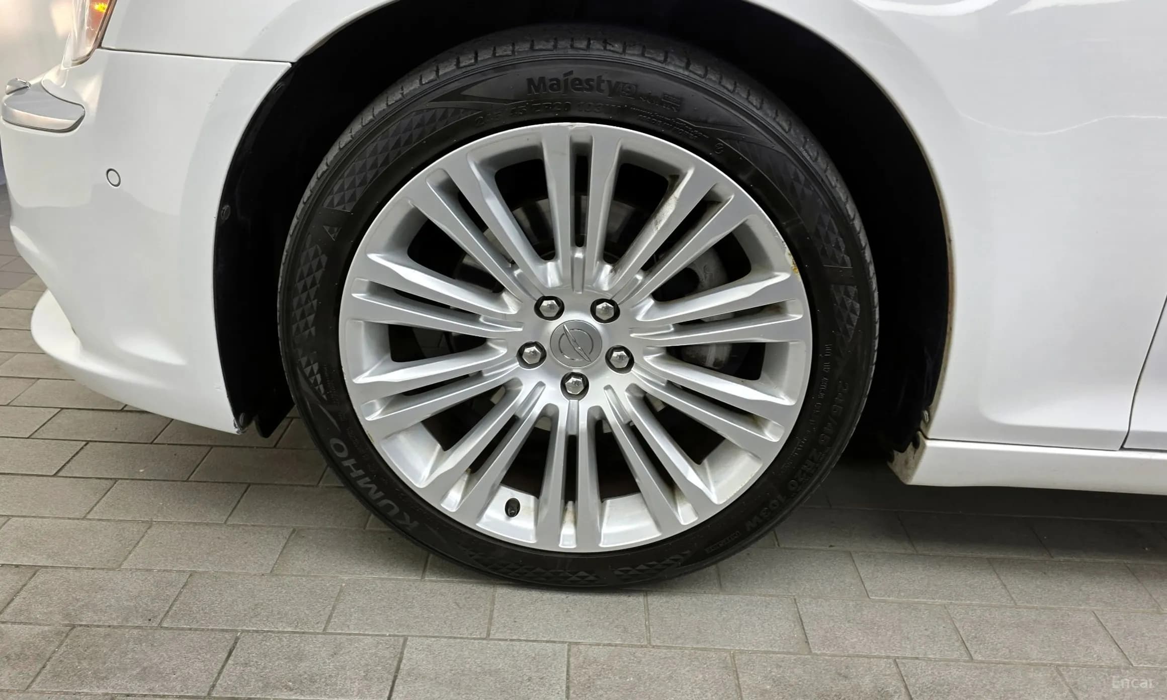 The New 300C