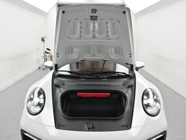 911 (992)