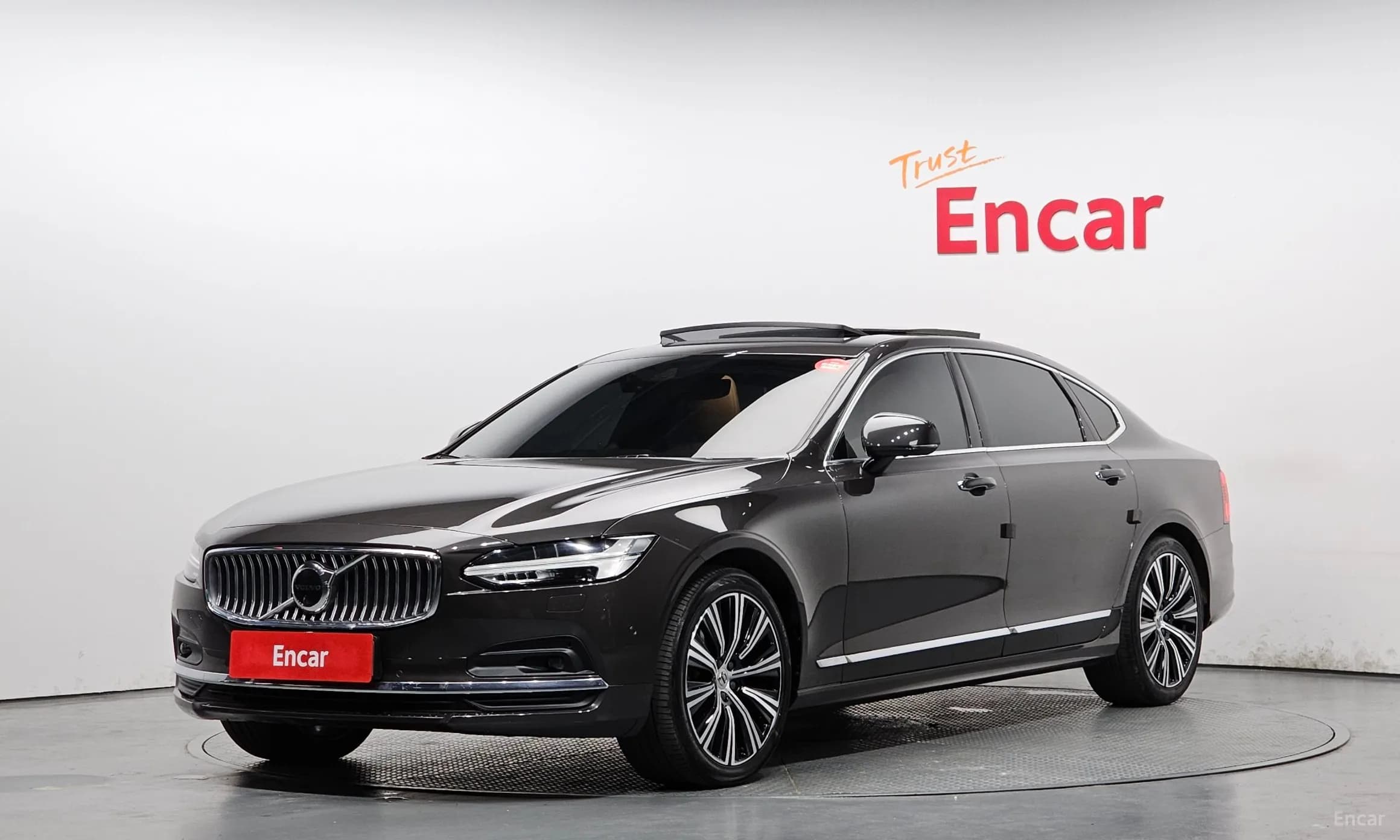 S90