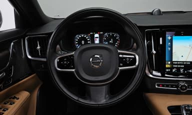 S90