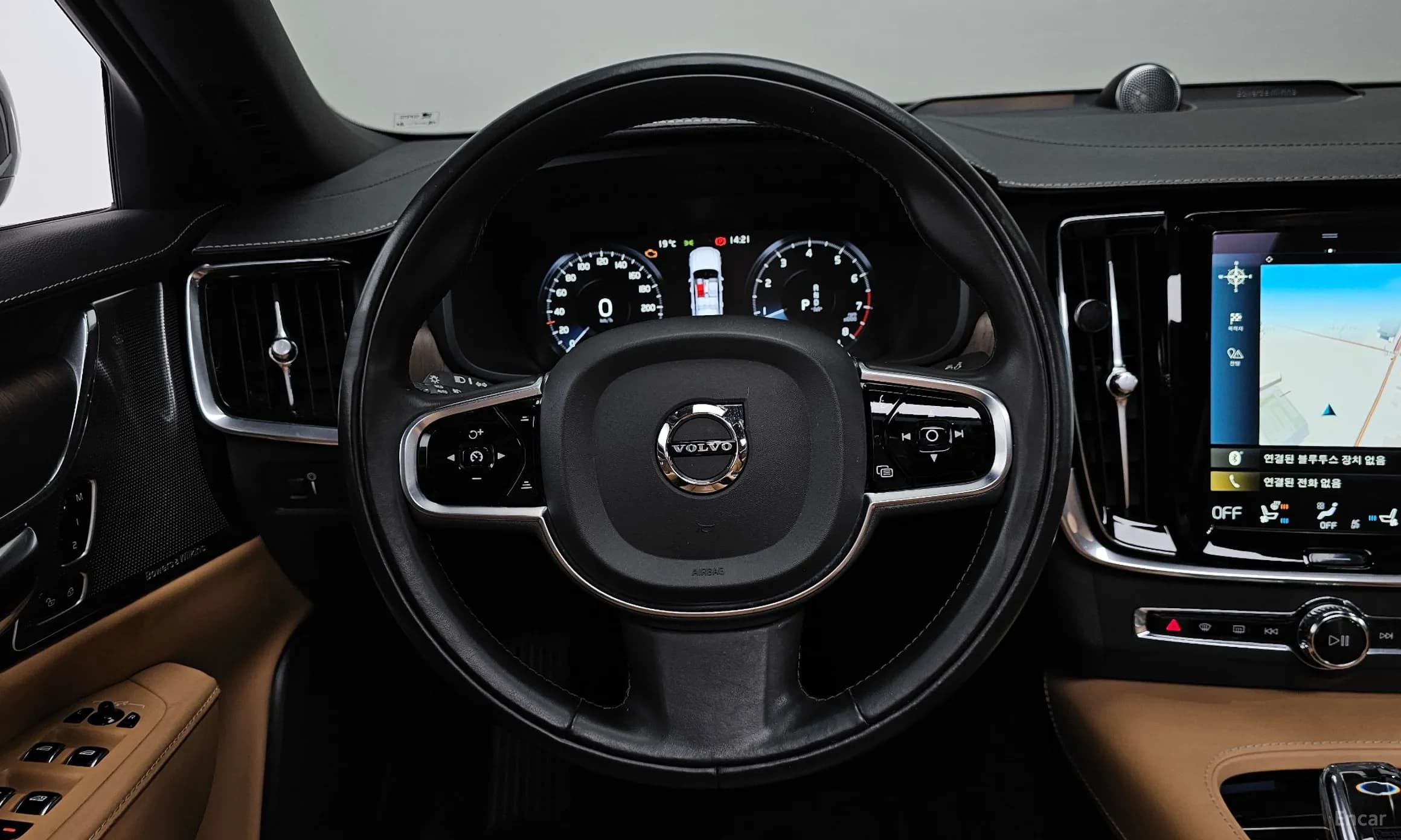 S90