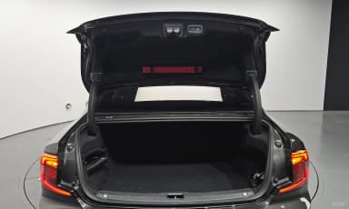 S90
