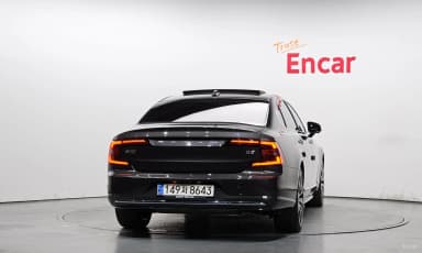 S90