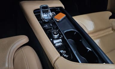 S90