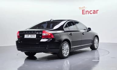 S80