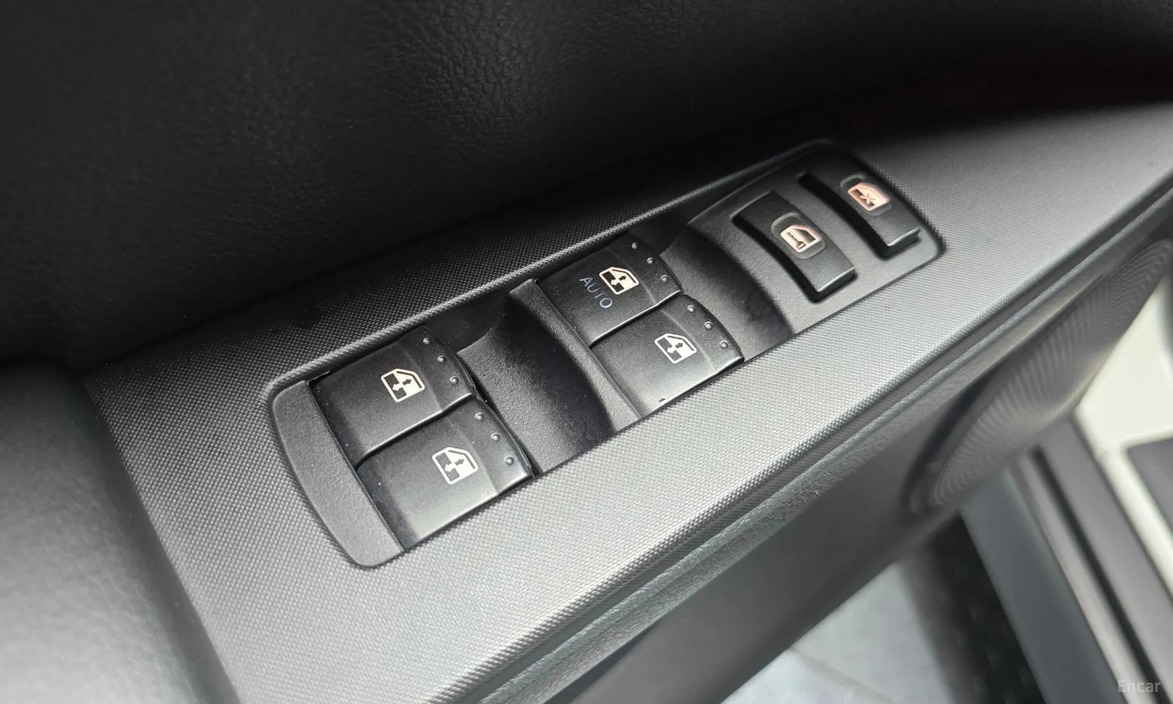 Korando Sports