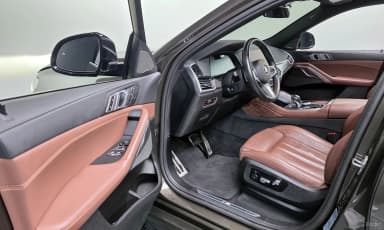 X6 (G06)